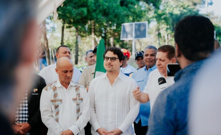 Hostos Rizik devela señalización del Corredor Ecológico Cibao Sur Padre Luis Quinn