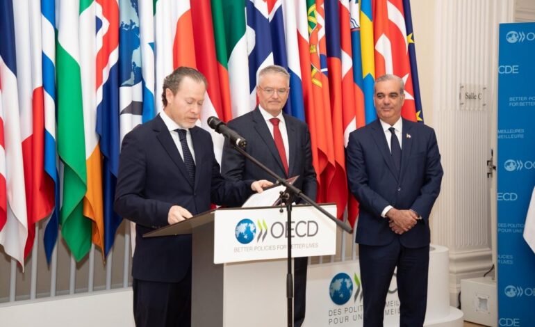 República Dominicana formaliza acercamiento a la OCDE con firma de Memorando de Entendimiento