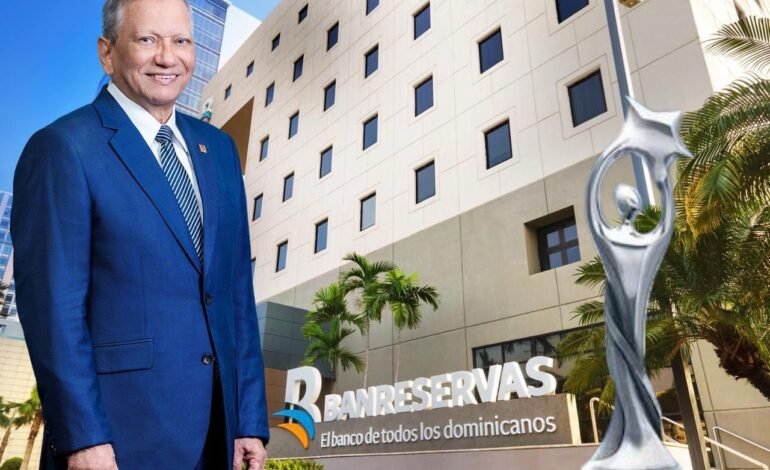 Banreservas reafirma su respaldo al arte y la cultura como patrocinador de Premios Soberano 2026