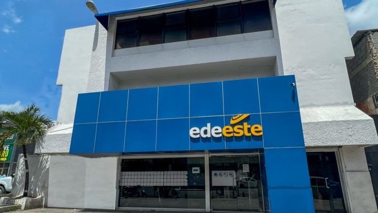 Edeeste aclara interrupción eléctrica en actividad encabezada por el presidente Luis Abinader respondió a falla interna del lugar