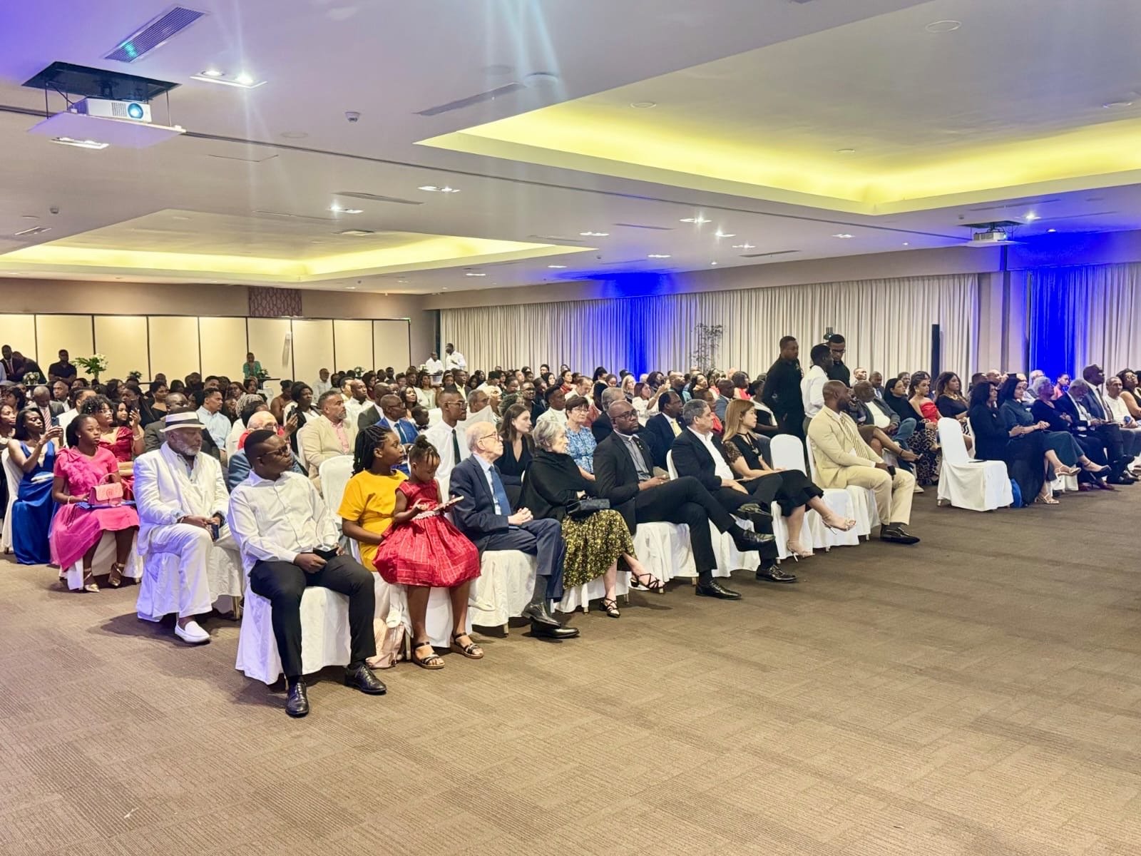 Sala repleta y gran emoción en la entrega de los XII Premios Diáspora de la Fundación Zile