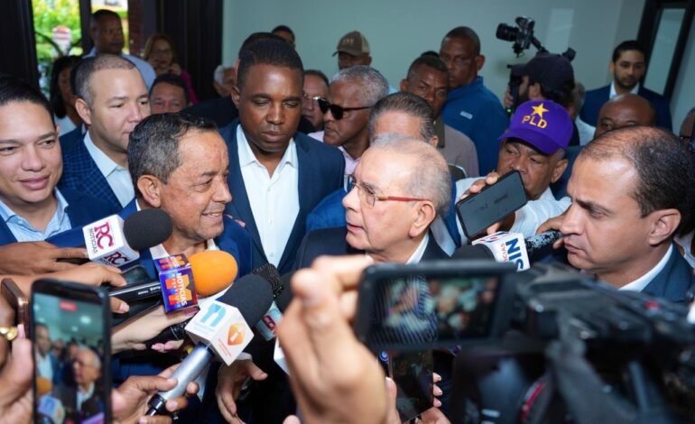 Danilo Medina desmiente al Gobierno: “Yo solo pregunté si tenían un plan de reforma fiscal”