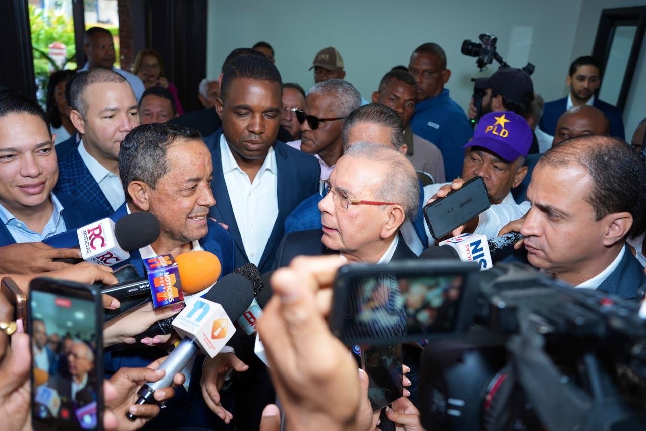 Danilo Medina desmiente al Gobierno: “Yo solo pregunté si tenían un plan de reforma fiscal”