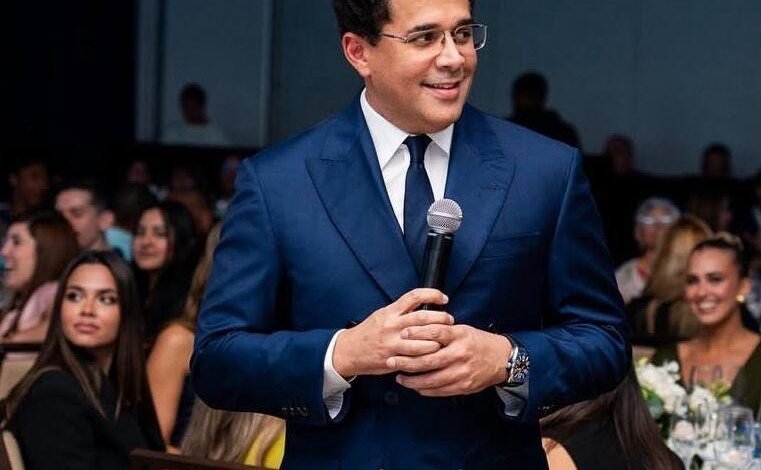 ¡DAVID COLLADO SIGUE DANDO “PALO ACECHAO”!