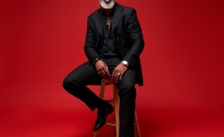 Yhaziel Sleizak lanza la emotiva bachata “Amor de Madre”Una canción que toca el alma y promete convertirse en tradición.