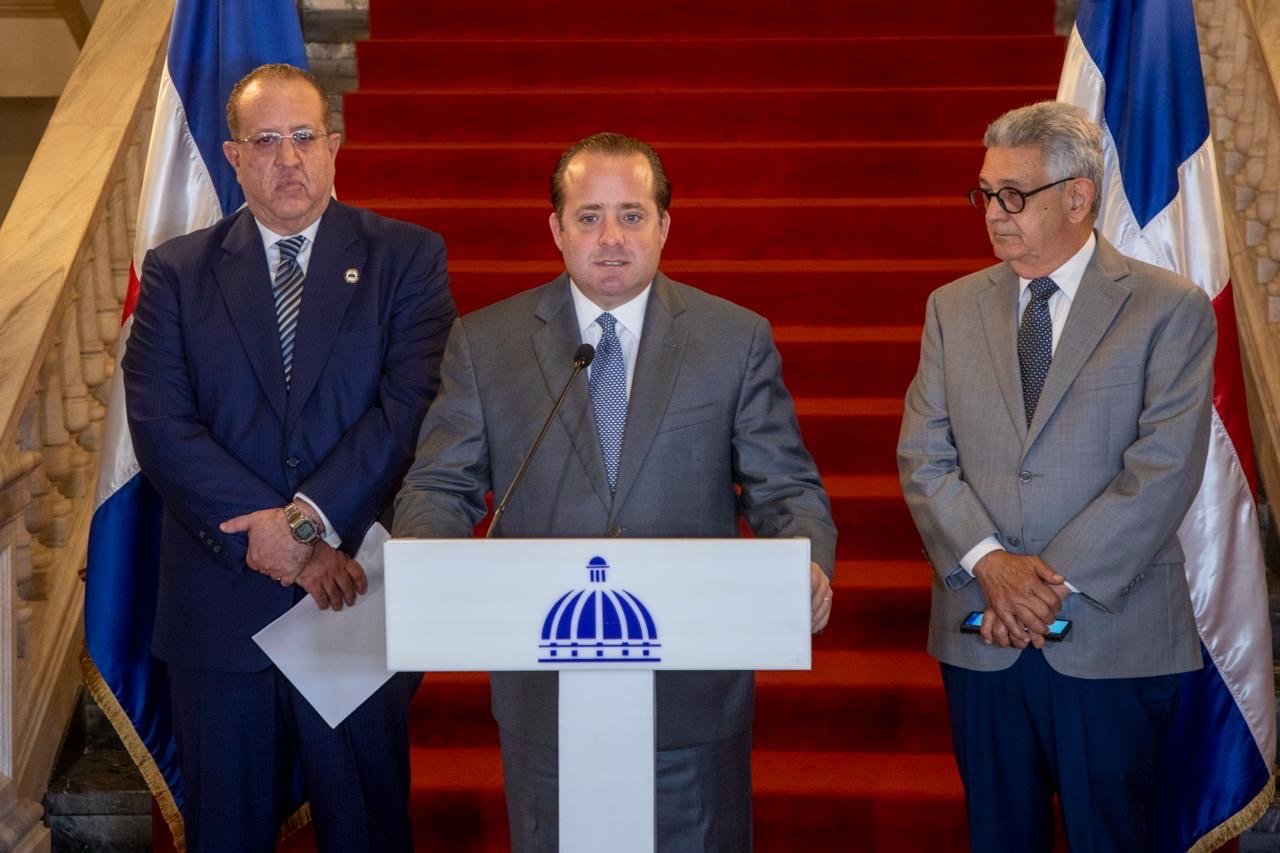 Presidente Abinader busca con estas medidas generar una disponibilidad cercana a RD$40,000 millones.