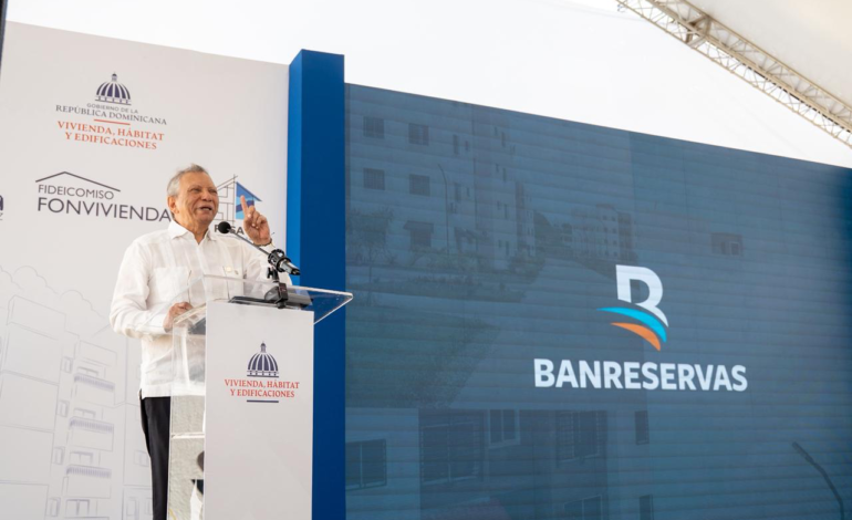 Banreservas financia 144 apartamentos entregados por el presidente Abinader en Laderas del Este