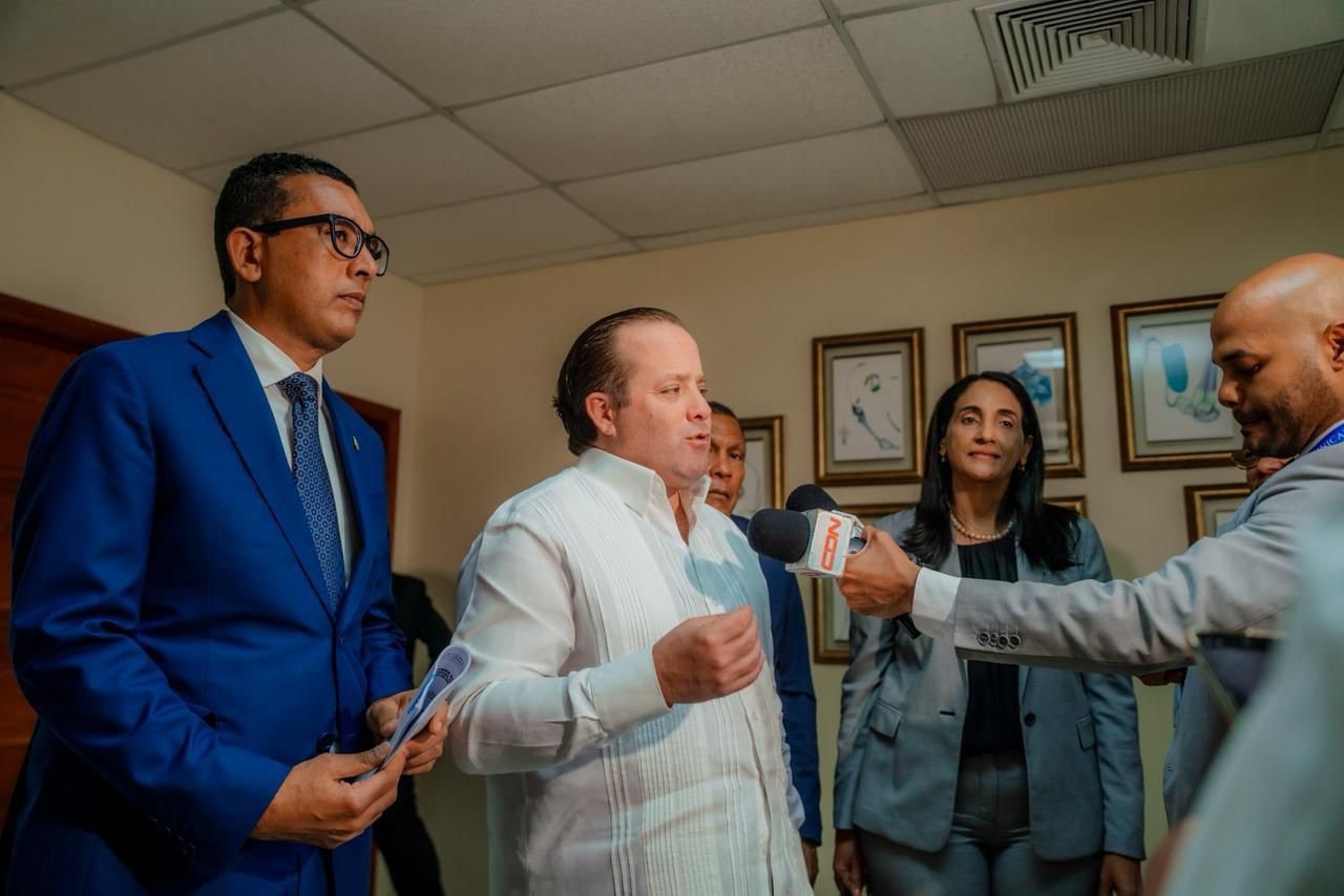 Paliza defiende proyecto que busca blindar la política del dinero ilícito