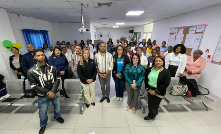 SNS capacita personal de salud para atención a embarazadas adolescentes con diagnóstico de VIH
