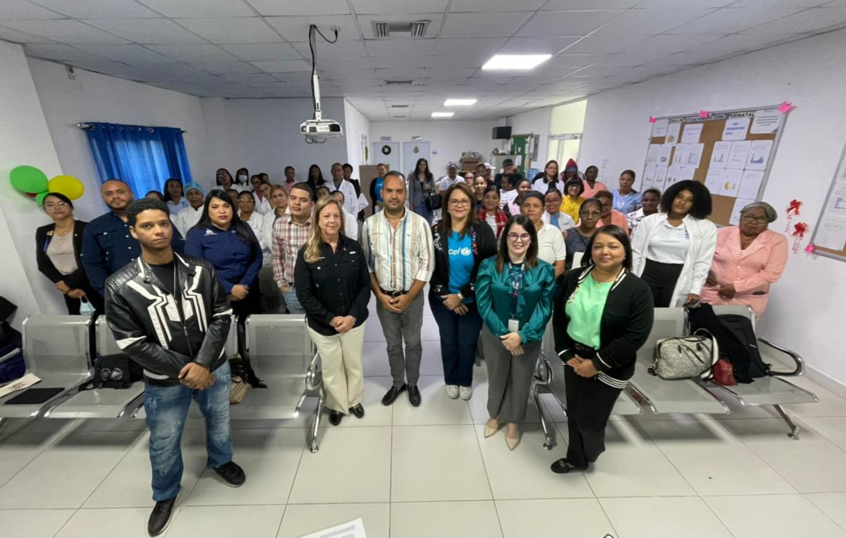 SNS capacita personal de salud para atención a embarazadas adolescentes con diagnóstico de VIH