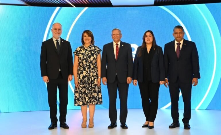 Aguilera reafirma compromiso de Banreservas con la ética y la transparencia