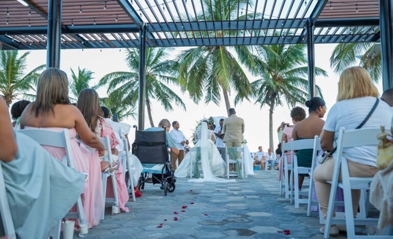 Amor frente al mar: espacios recuperados por Carolina en el malecón se afianzan como escenarios de bodas