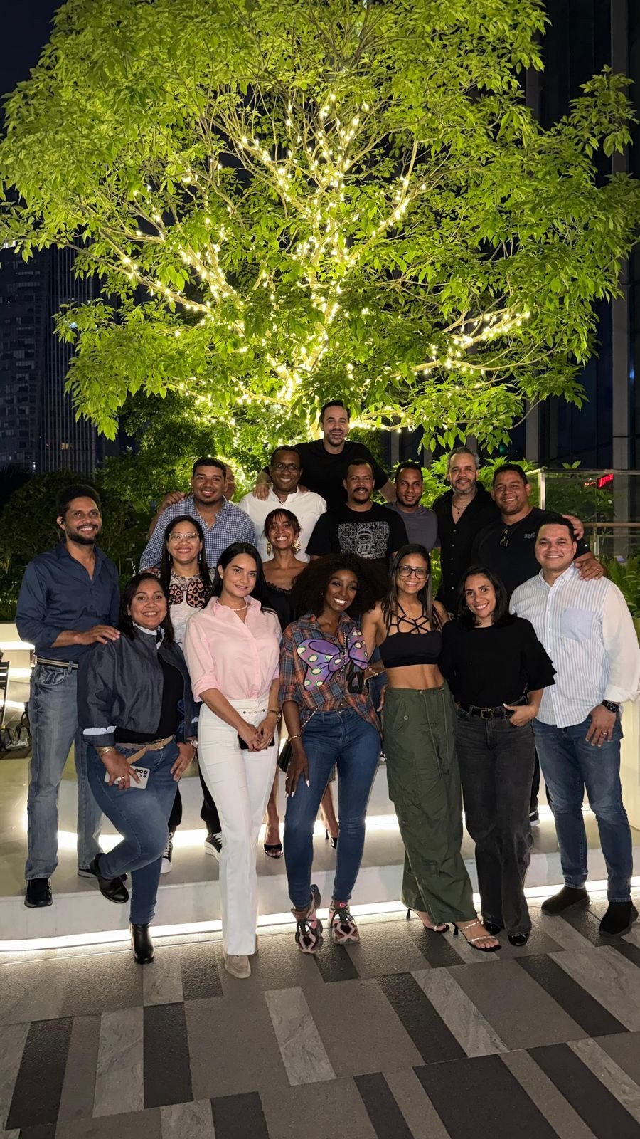 Empresarios dominicanos fortalecen lazos comerciales en China durante la Feria de Cantón