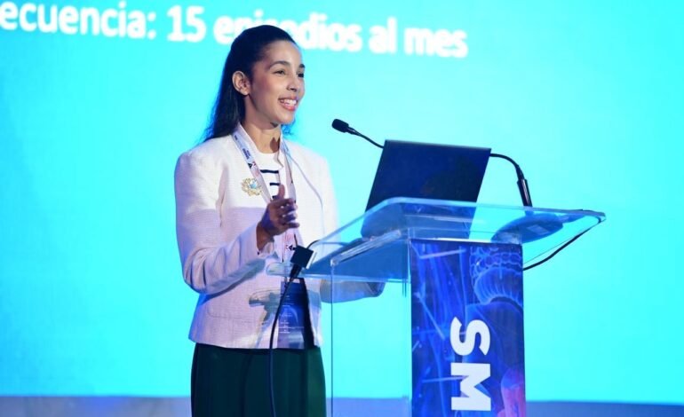 Comerciantes de Ciudad Colonial expresan quejas a Omar Fernández por retrasos en trabajos