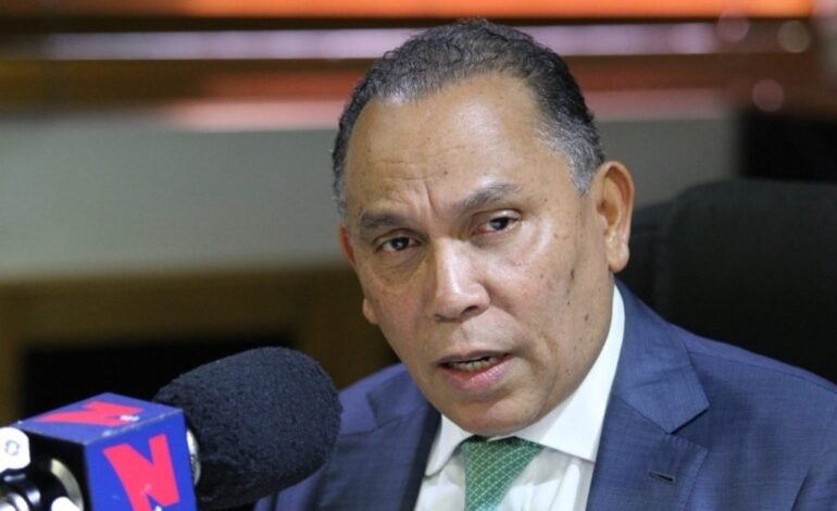 Radhamés Jiménez acusa al PRM de gobernar “sin rumbo” y de vivir de promesas incumplidas