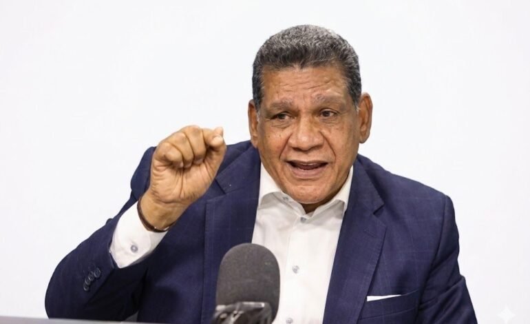 Rubén Maldonado acusa al Gobierno de improvisar medidas que no resuelven la crisis y debilitan la democracia