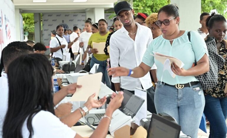 Empleo formal crece 3.21 por ciento en el primer trimestre 2026