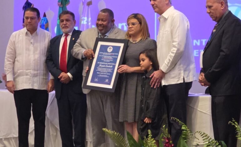 Yayo destaca papel cardinal del comercio detallista en la economía dominicana