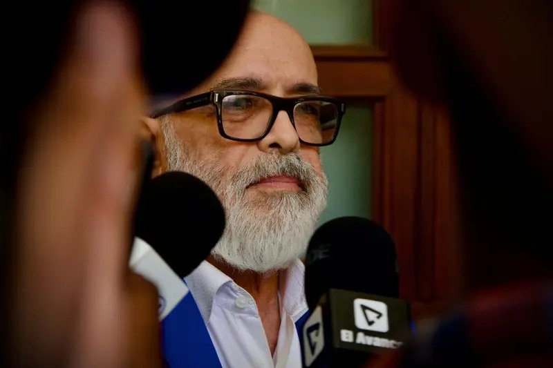 Condenan a Ángel Martínez «El Detective» a 3 meses de prisión suspendida y el pago de 2 millones por difamación