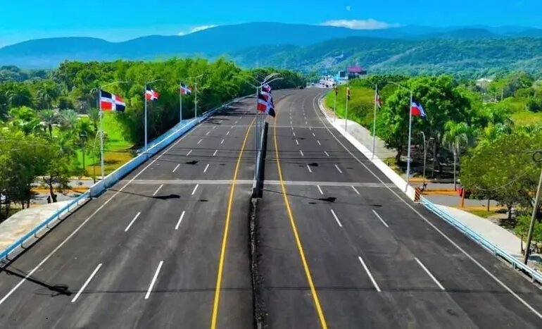 Obras Públicas ejecuta proyectos viales por más de RD$50,470 millones financiados por RD Vial