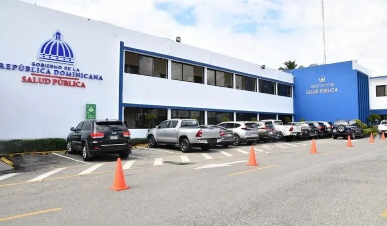 RD refuerza vigilancia epidemiológica ante brote de ébola
