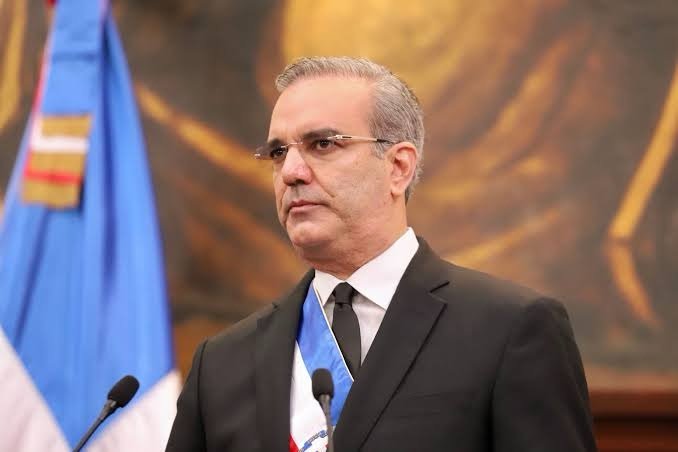 ¿LOS POLÍTICOS DONDE ESTÁN?