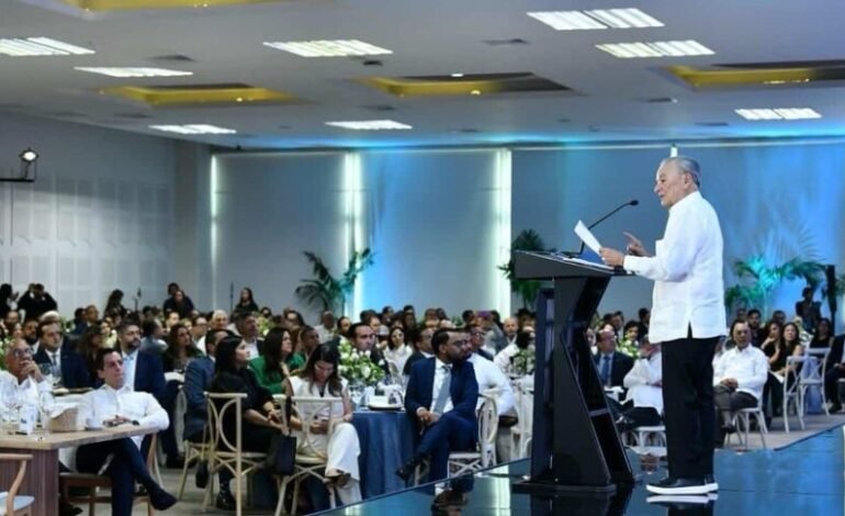 Frank Rainieri propone convertir Cibao “Capital Mundial del Cigarro”