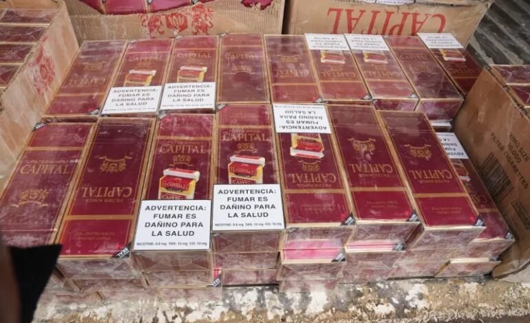 DINTEL PN y MP desmantelan laboratorio de falsificación de documentos en Santiago, confiscan equipos eléctricos y una persona detenida