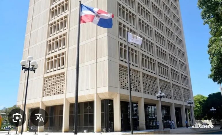 Dólar mantiene tendencia a la baja y fortalece confianza de los agentes económicos en República Dominicana
