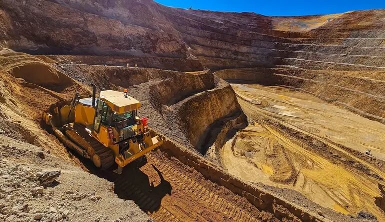 Actividad minera crece 4.0 % entre enero y abril 2026