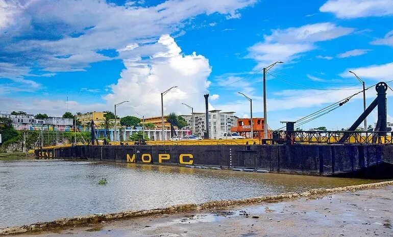 MOPC cerrará el Puente Flotante este sábado a partir de las 10:00 de la mañana