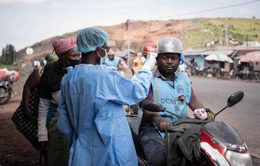 El brote de ébola deja ya 43 muertos y más de 263 casos confirmados en RDC y Uganda