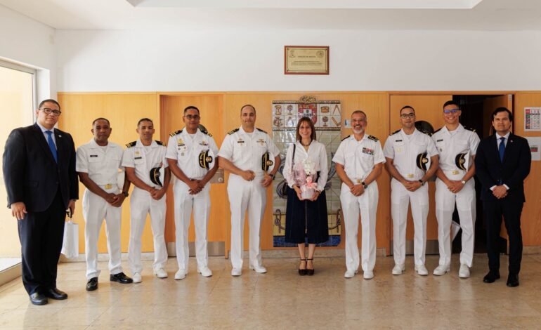 REPÚBLICA DOMINICANA Y PORTUGAL FORTALECEN COOPERACIÓN NAVAL CON CAPACITACIÓN DE OFICIALES DOMINICANOS