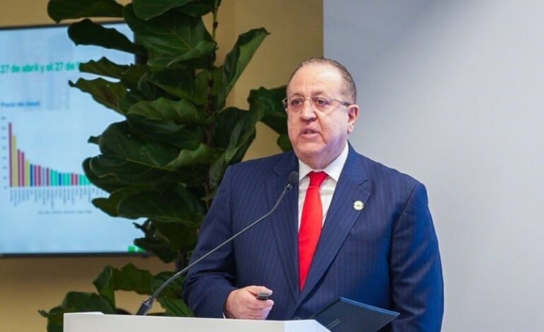 Proyecto para impulsar la economía elimina el anticipo para el 78 % de las microempresas