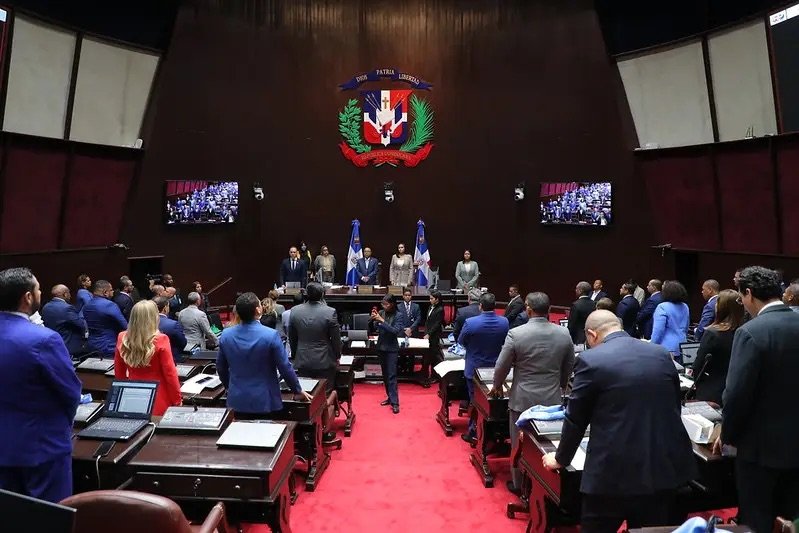 Diputados conocen el Plan Anticrisis del gobierno luego de su aprobación urgente en el Senado