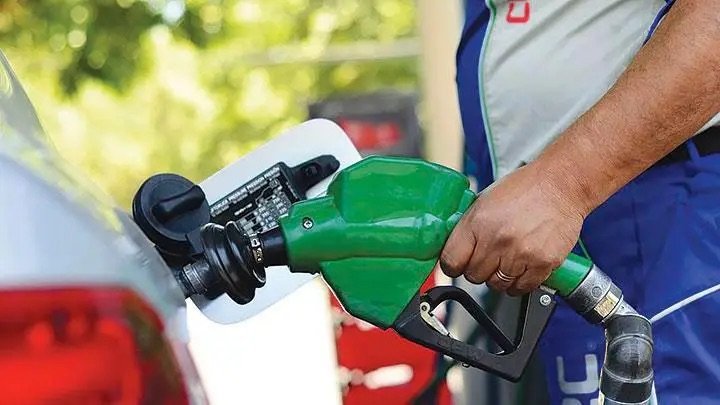 Gobierno mantendrá sin variación los combustibles para la próxima semana