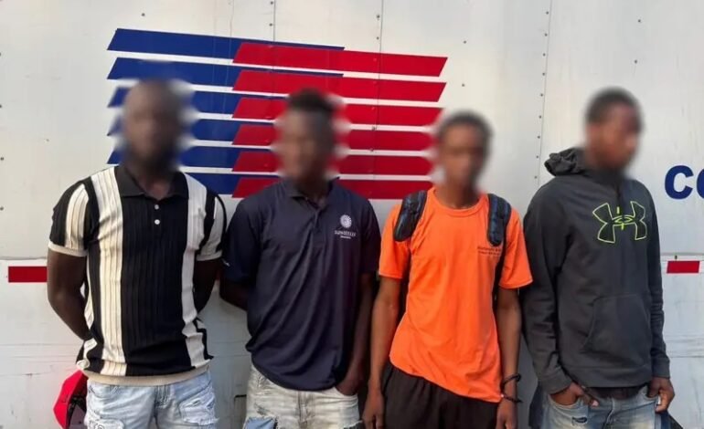 Migración afirma mantiene amplio despliegue operativo y deporta a más de 3,100 en el fin de semana