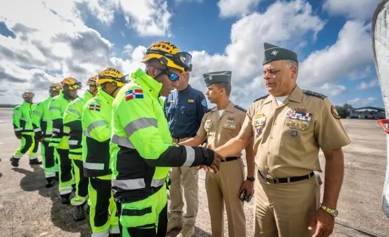 Gobierno dominicano envía nuevo contingente de rescatistas a Venezuela para reforzar las labores de búsqueda y rescate