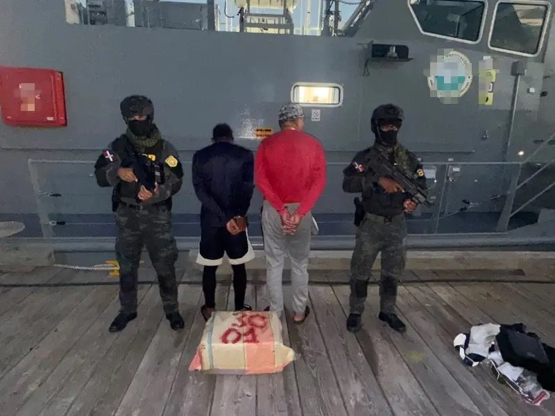 Incautan 30 paquetes de cocaína en la provincia Peravia