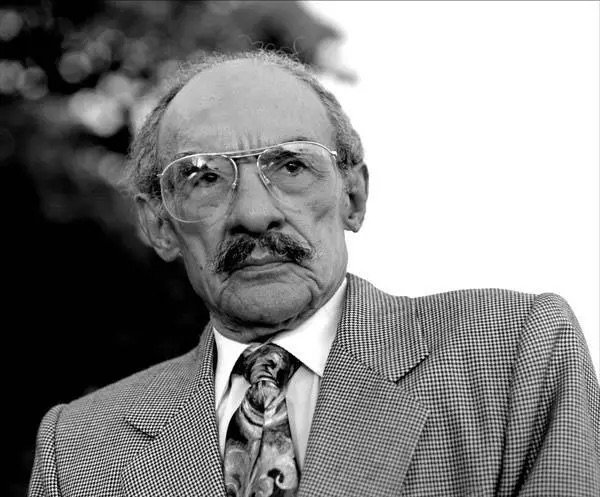 Este 3 de junio se conmemora el natalicio del poeta dominicano Pedro Mir, figura esencial de la literatura nacional