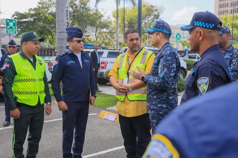 Autoridades inician operativo conjunto para reforzar seguridad vial y ciudadana en el país
