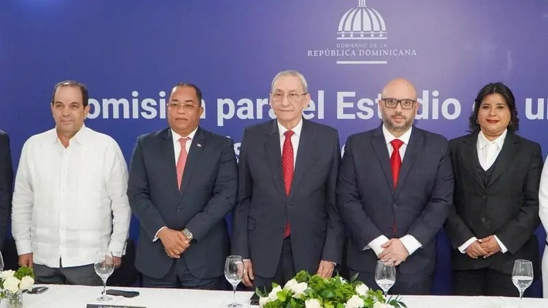 Recomiendan al presidente que construcción de nuevo estadio se desarrolle con estándares de MLB