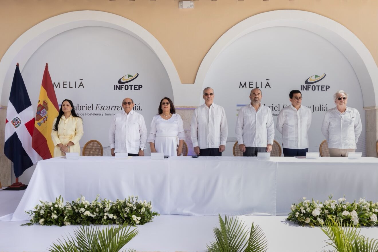 El Presidente de la República Dominicana inaugura la Escuela de Hostelería Gabriel Escarrer Juliá