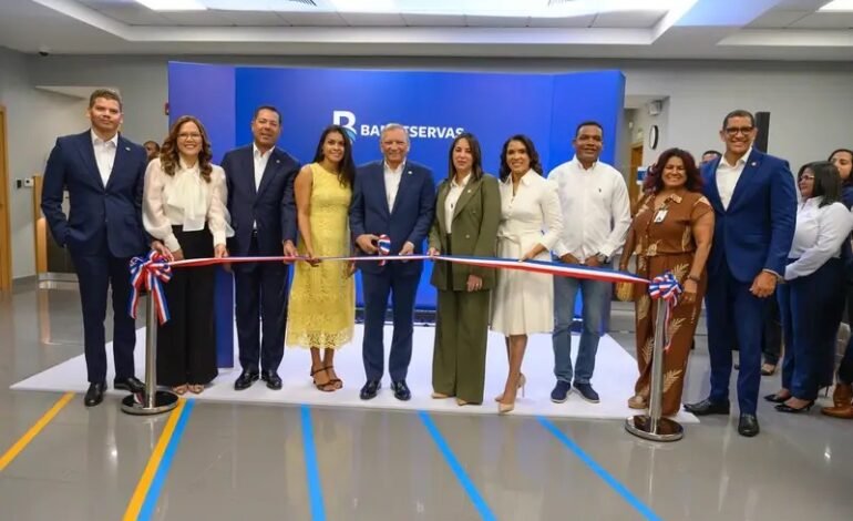 Banreservas inaugura oficina de negocios en Plaza Paseo 27 de Santo Domingo Oeste