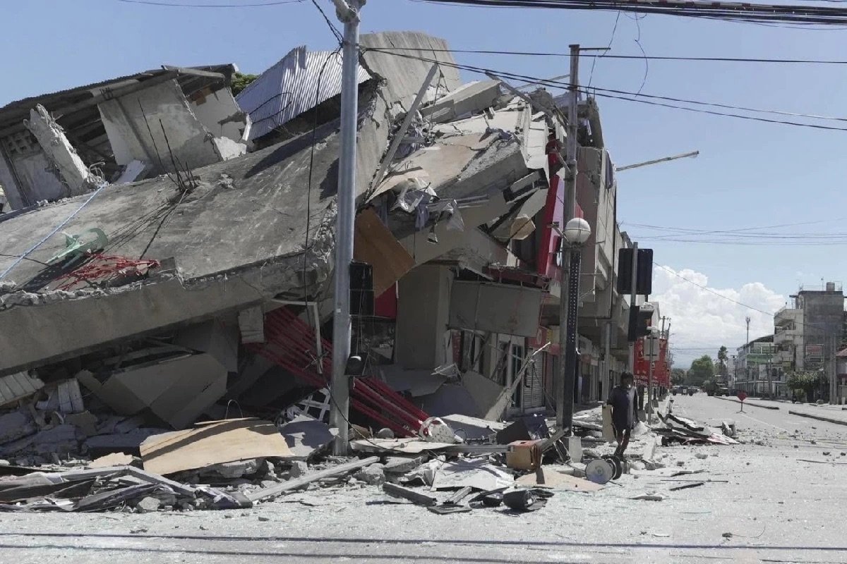 Suben a 35 las víctimas mortales por fuerte sismo en Mindanao