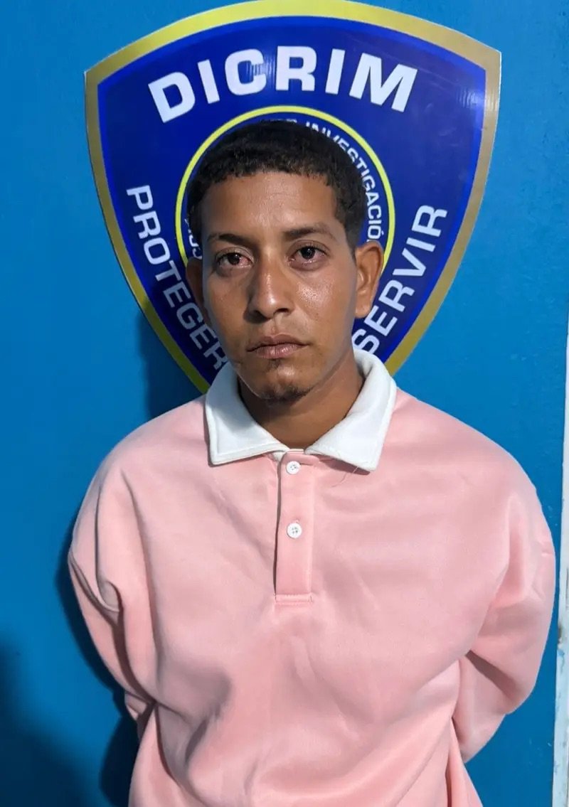 PN informa entrega voluntaria de hombre acusado de quitarle la vida a su pareja sentimental en Higüey