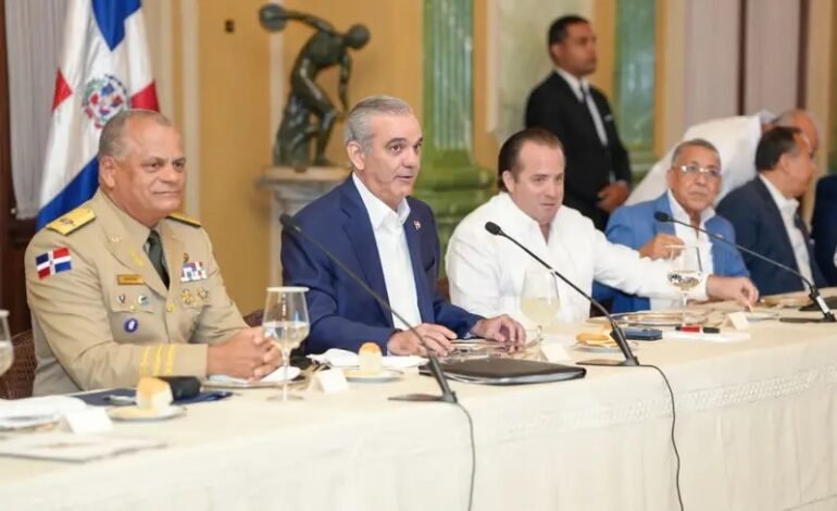 Gobierno fortalecerá seguridad y desarrollo en la frontera con construcción de verja y mercado binacional en zona Restauración-Tilory