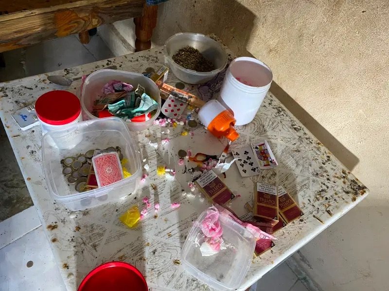 Detienen a presunto microtraficante con más de 5,000 gramos de drogas en San Rafael del Yuma