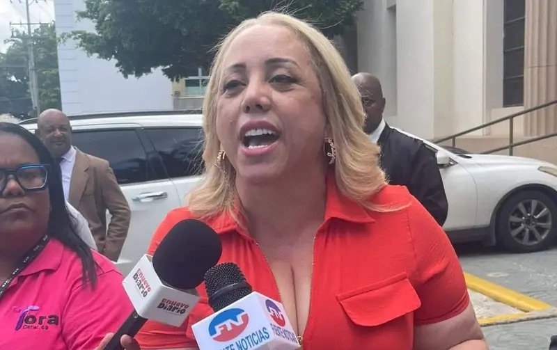 Condenan a «La Tora» por difamación e injuria contra Gory Moya