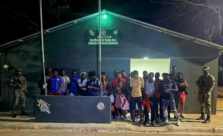 Ejército intercepta a 72 haitianos indocumentados durante operativos en Dajabón